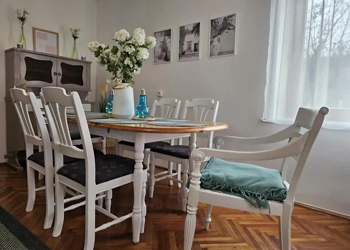 Csobogos Vendeghaz Apartament